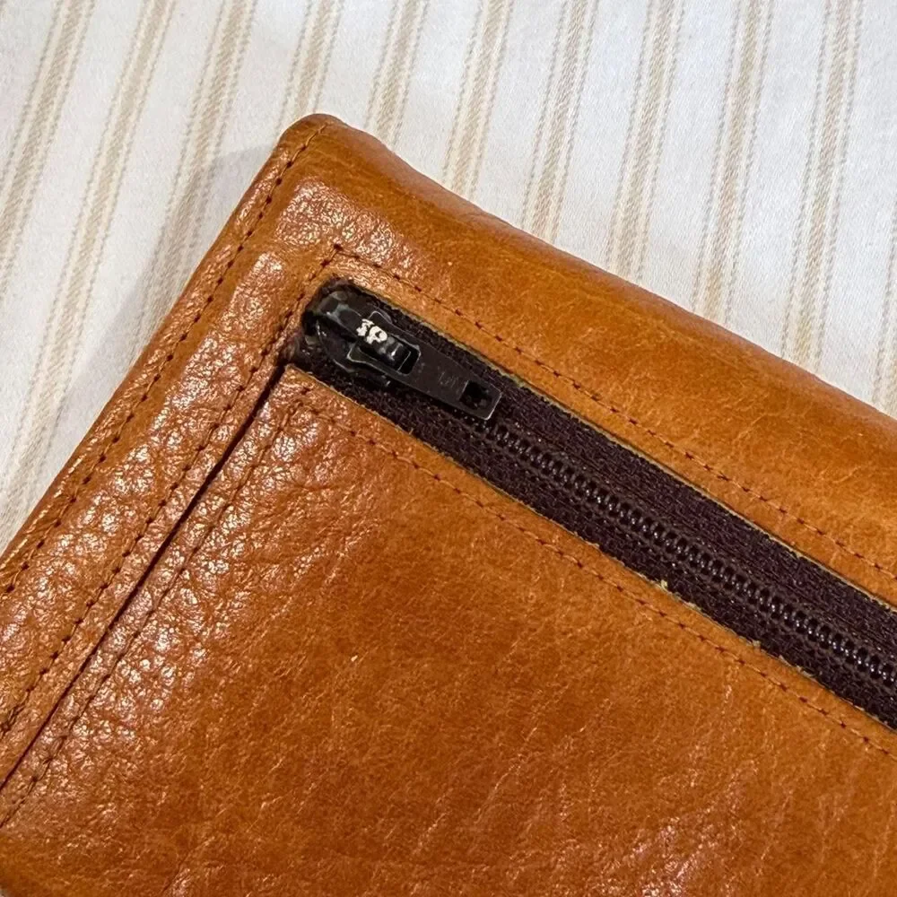 Vintage tan leather trifold envelope wallet
